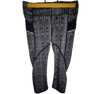 Athleta Cropped Capri Athletic Active Pants